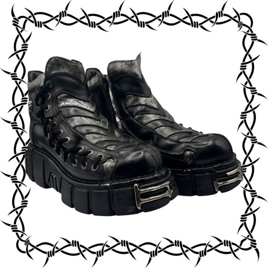 SUPER RARE vintage New Rock side lace platform boots