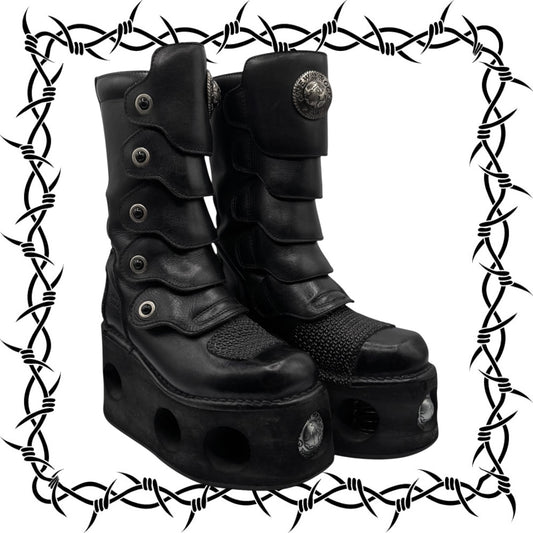 Vintage 90s New Rock armoured neptuno platform boots