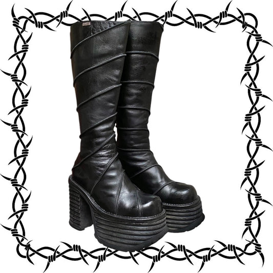 Vintage El Dantes block platform leather boots