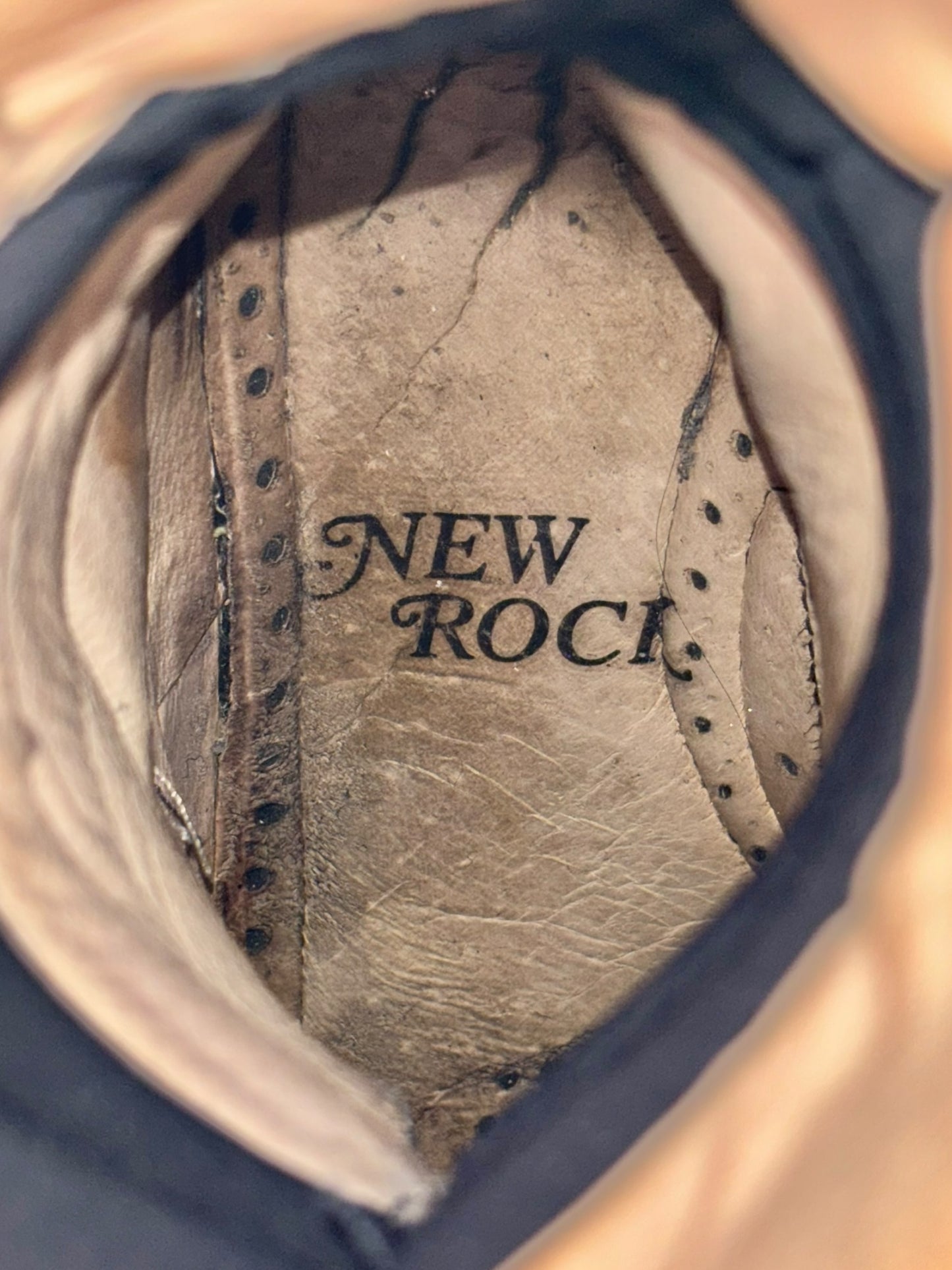 Extremely rare vintage 90s New Rock neptuno platform boots